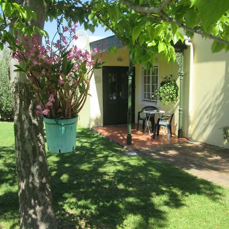 Villa-Roux Garden Cottage Franschhoek Exterior foto